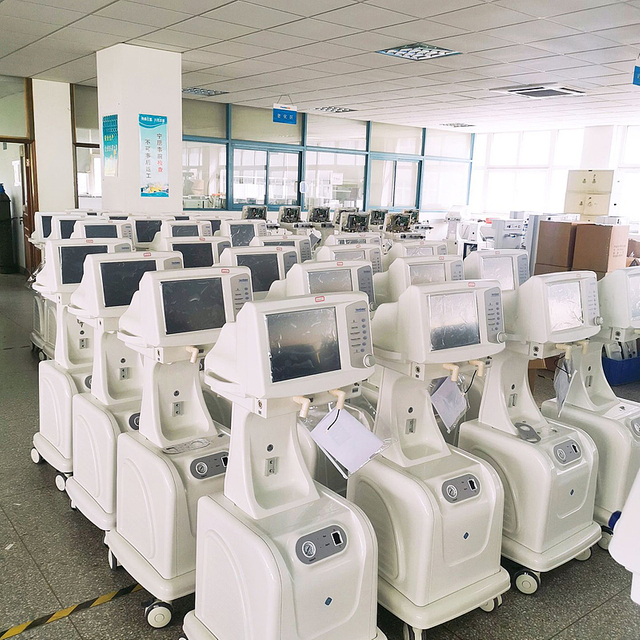 Slimnīcas medicīniskā ICU ventilatora iekārta ar gaisa kompresoru