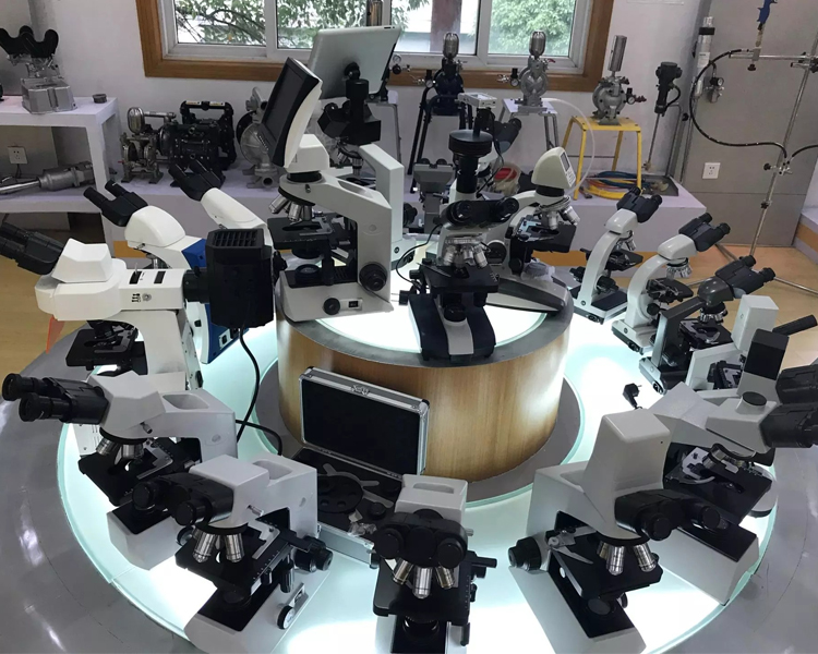 ਜ਼ੈਂਬੀਆ ਤੋਂ MeCan ਦੇ ਮਾਈਕ੍ਰੋਸਕੋਪਾਂ 'ਤੇ ਸਕਾਰਾਤਮਕ ਫੀਡਬੈਕ | MeCan ਮੈਡੀਕਲ